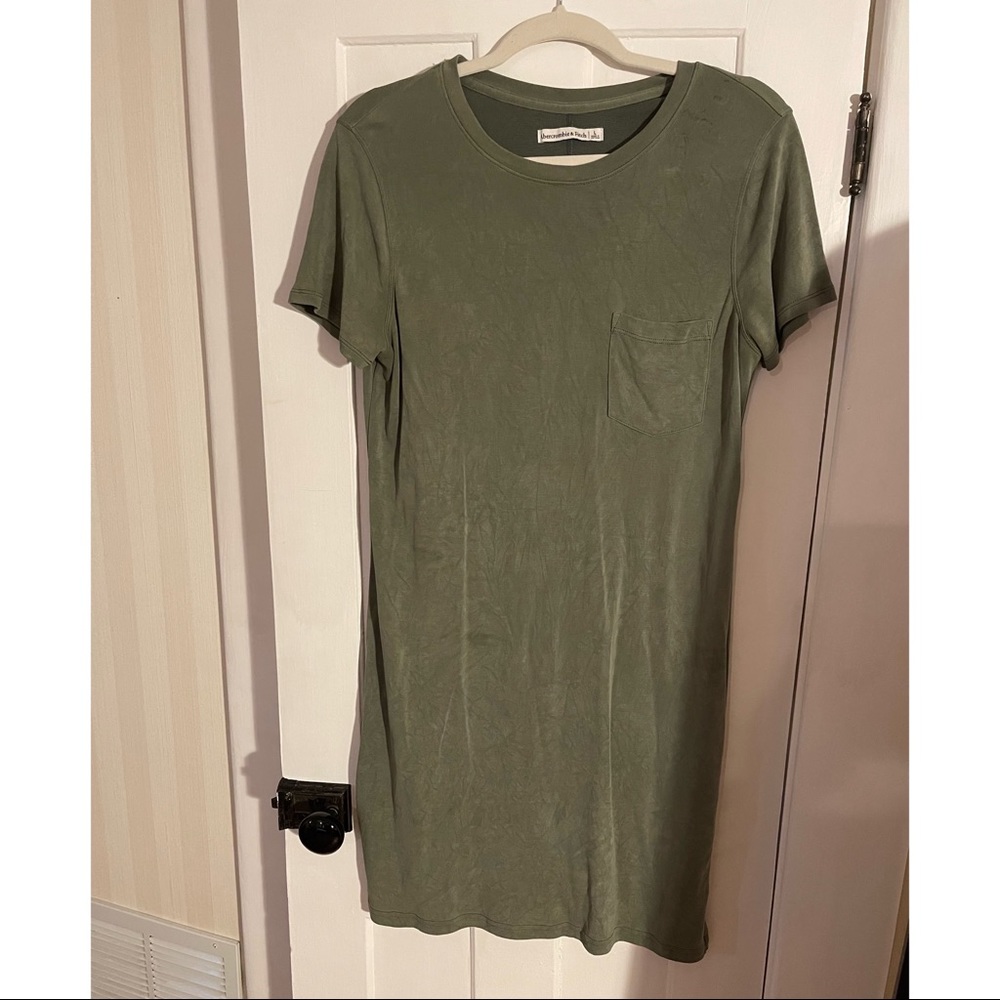Abercrombie & Fitch L Green t-shirt dress